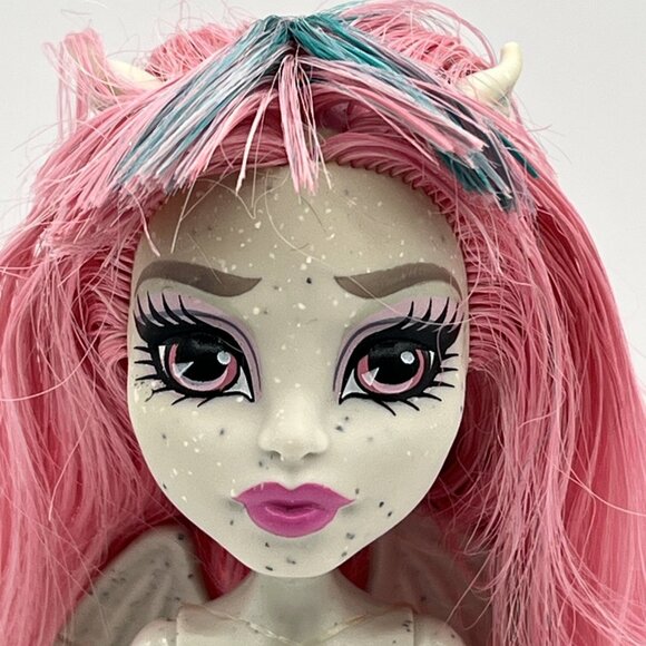 Monster High Signature Rochelle Goyle (2012) #X3650 w/ wings NUDE - Picture 2 of 14